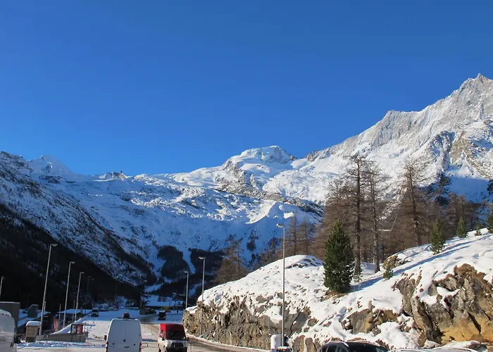 公寓 Appartementhaus Venetz Saas107 Ruhige Lage Direkt An Skibushaltestelle *