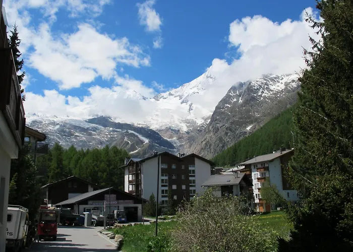 Appartementhaus Venetz Saas107 Ruhige Lage Direkt An Skibushaltestelle Apartamento Saas-Fee
